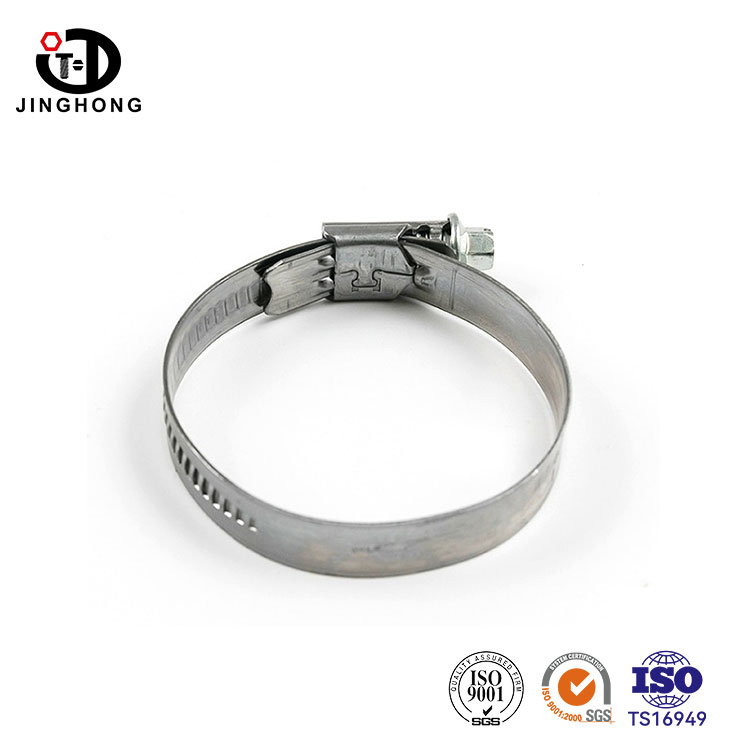 Kẹp ống bu lông DIN 3017